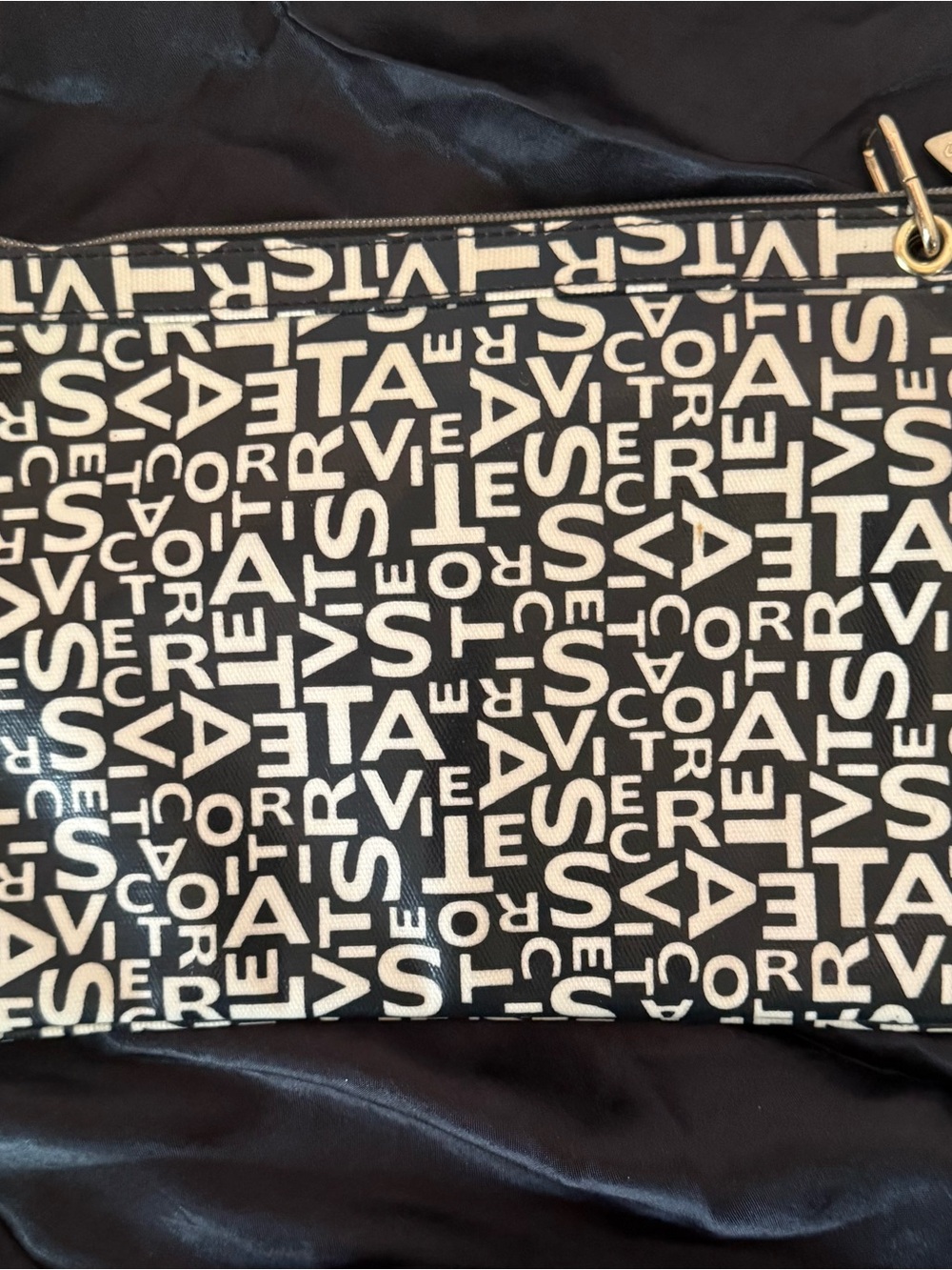 Victoria's Secret, Coated canvas wristlet clutch - Picture 5 of 5